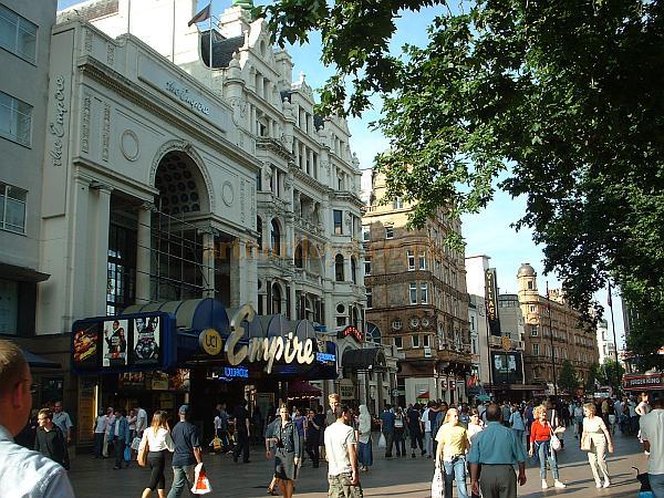 The Empire Theatre in 2003 and to the right of the picture The Warner Cinema (formerly Daly's Theatre) - To the far right of the picture is the London Hippodrome - Photo M.L. 2003