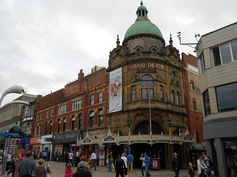 The Blackpool Grand Theatre in August 2012 - Photo M. L.