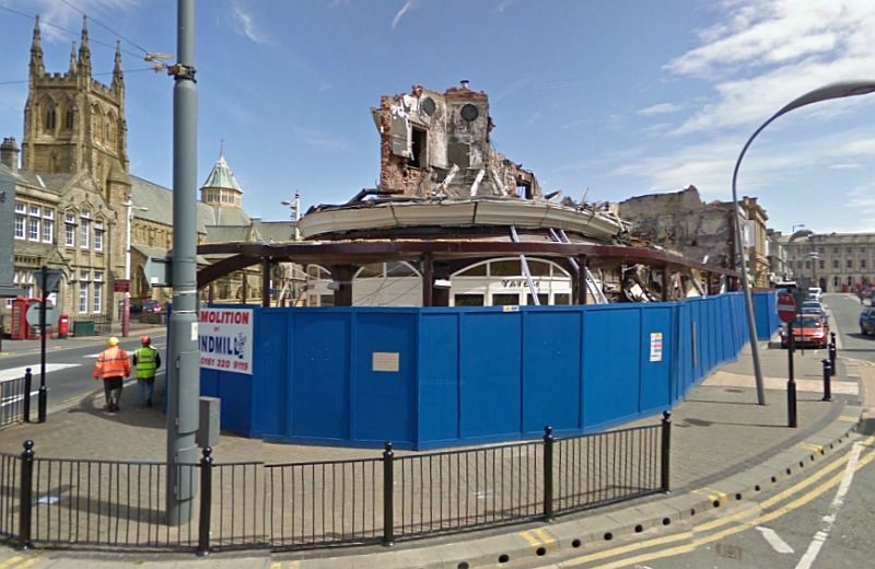 A Google StreetView image of the former Theatre Royal, Yate’s Wine Lodge, Blackpool being demolished after fire destroyed the building in 2009 - Click to Interact