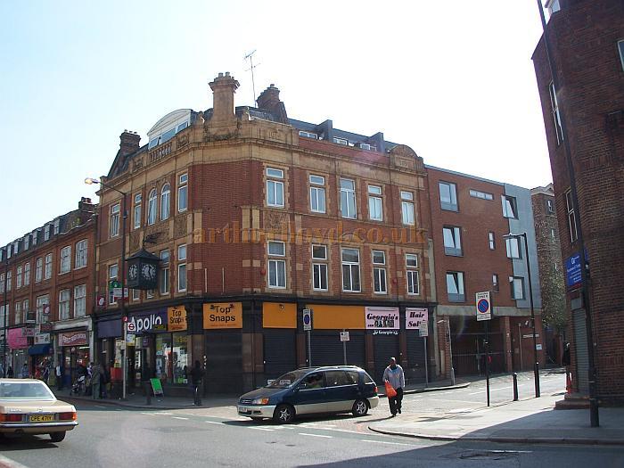 The former Athenaeum Public House, Camberwell New Road, Camberwell - Photo M.L. April 2010