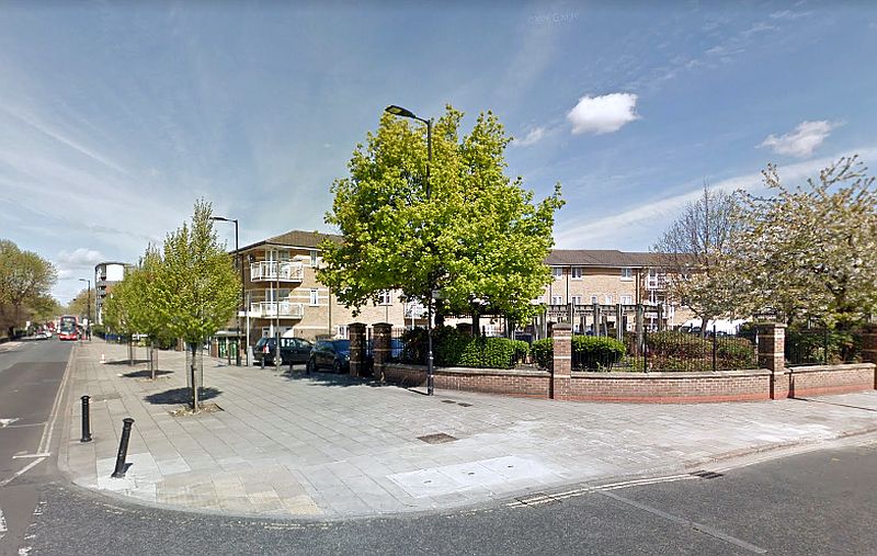 A Google StreetView Image of the site of the former Rosemary Branch Public House / Lovejoy's Music Hall / People's Palace of Varieties, Southampton Way and Commercial Way, near the boundary between Peckham and Camberwell - Click to Interact.