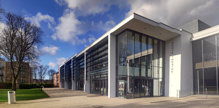 A Google StreetView Image showing the Grove Theatre, Dunstable in February 2020 - Click to Interact.