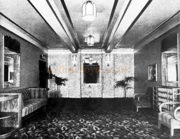 The Balcony Foyer of the Paramount Theatre, Glasgow - From The Builder, 1st of February 1935.