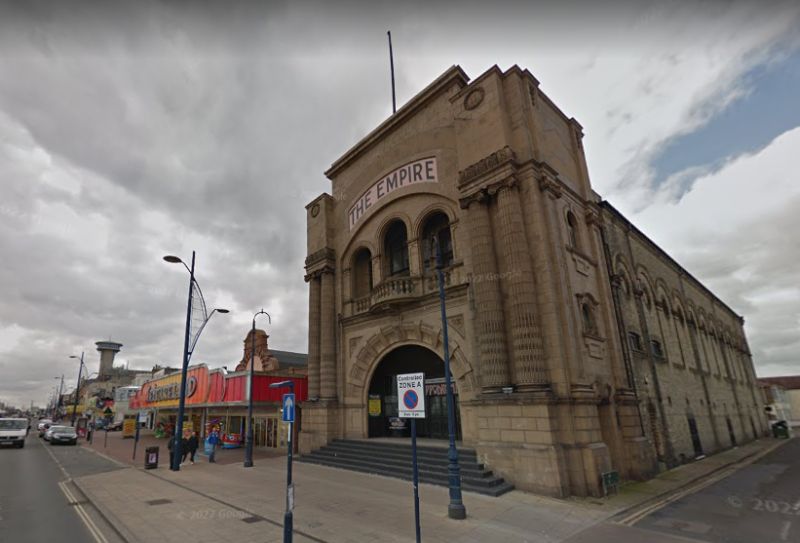 A Google StreetView Image of the former Empire Theatre, Great Yarmouth in May 2019 - Click to Interact.