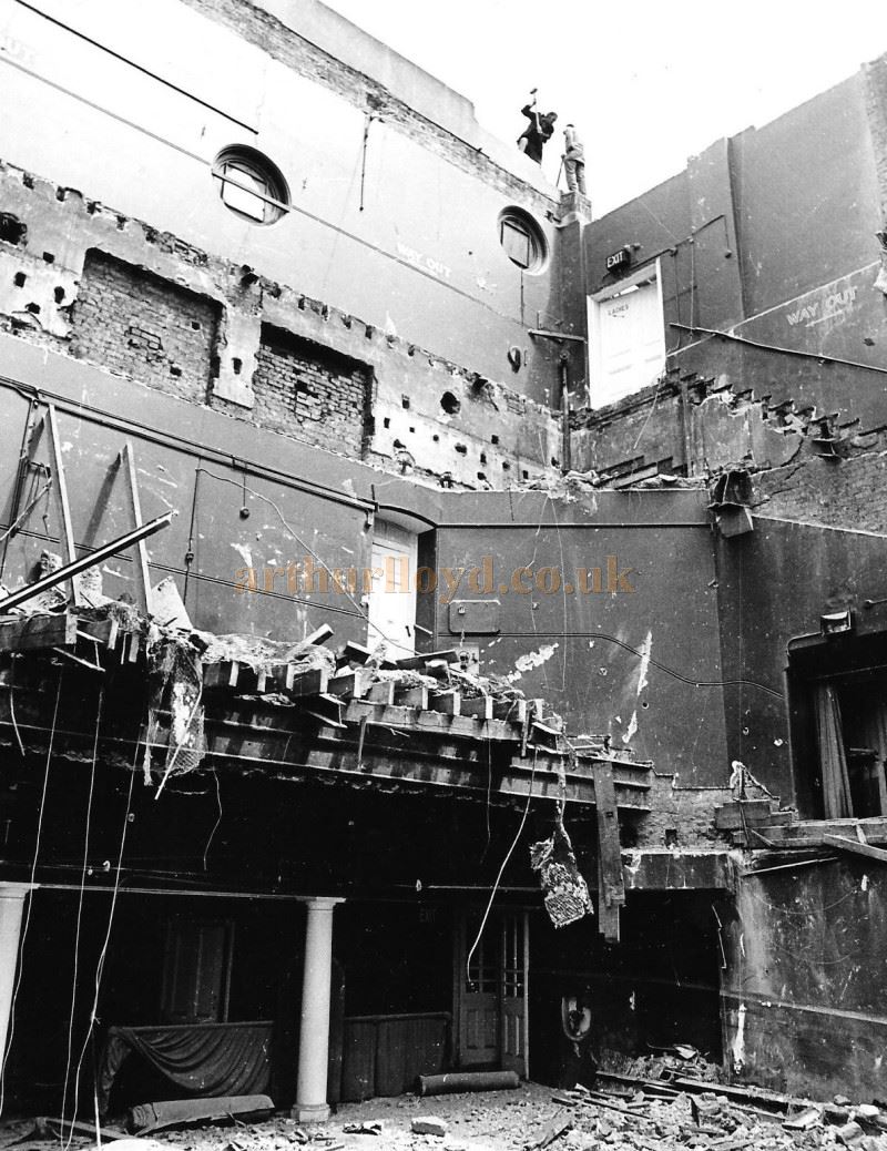 A Photograph of the Lyric Theatre, Hammersmith in 1969 - Kindly sent in by Vernon Burgess. A Photograph of the Lyric Theatre, Hammersmith in 1969 - Kindly sent in by Vernon Burgess.