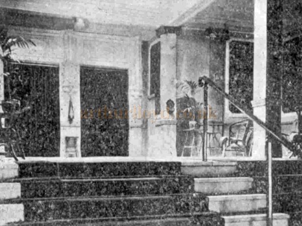 The Entrance Vestibule of the Electric Pavilion, Holloway Road when it first opened in 1910 - From The Bioscope, 18th of August 1910.