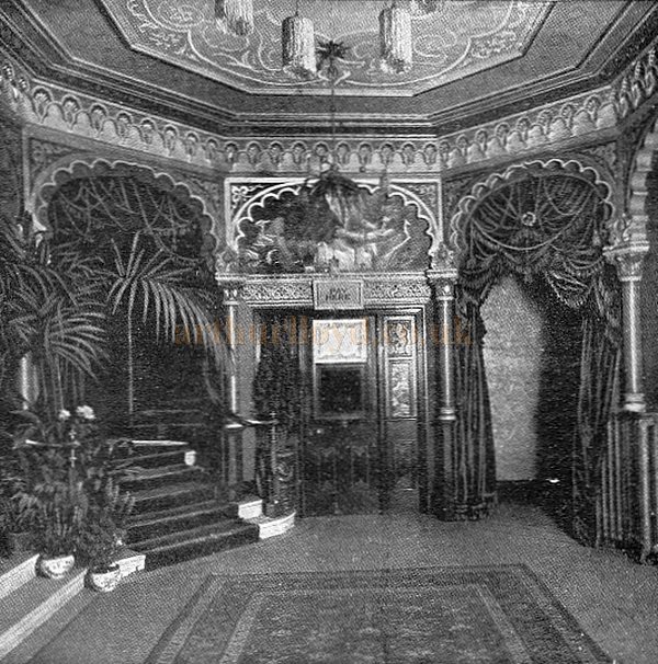 The Vestibule of the Holloway Empire in 1902, formerly the Empire Palace of Varieties - From The Playgoer, November 1902 - Courtesy Simon Moss, stagememories. 