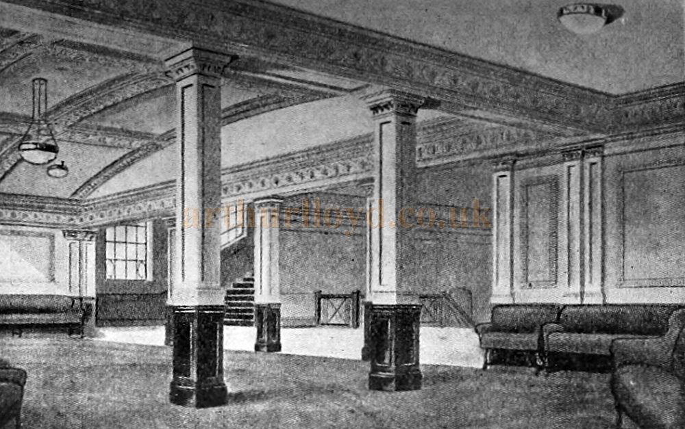 The 'Waiting Space' at the Majestic Theatre, Leeds in 1924 - From The Builder, 14th of November 1924.