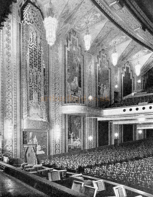 The Auditorium of the Paramount Theatre, Leeds - Shown here with a creative commons licence from the Cinema Treasures Website.