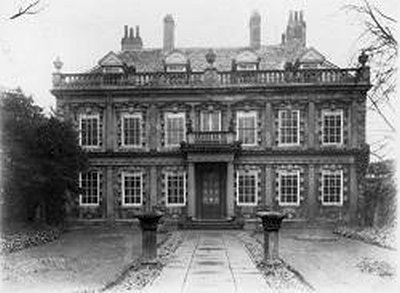 Chauntry House, Newark, the Palace Theatre was built on its site - Courtesy David Piper.
