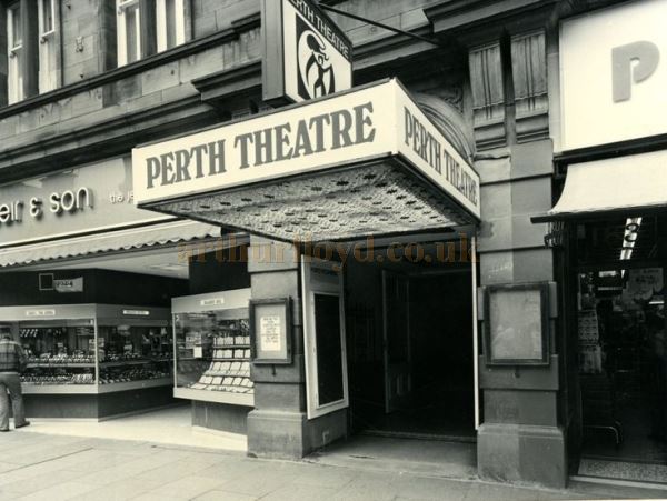 The High Street Entrance and Canopy of the Perth Theatre in the 1970s - Courtesy Graeme Smith.