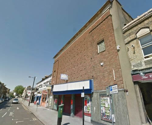 A Google StreetView Image of the New Empire Theatre, Southend - Click to Interact.