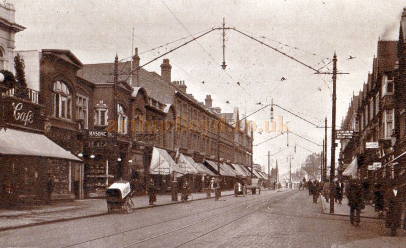 An early postcard showing Southend High Street and Garon's Imperial Bioscope and Masonic Hall 