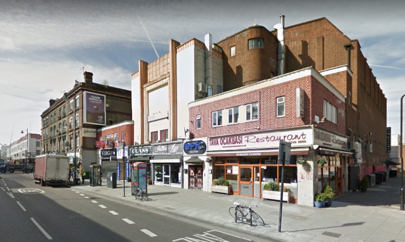 A Google StreetView Image of the former Savoy Theatre, Stoke Newington - Click to Interact
