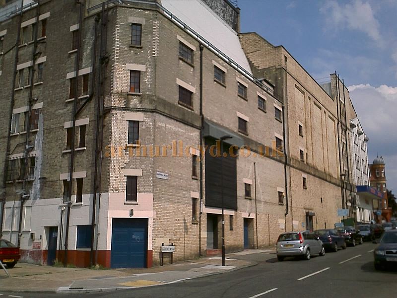 The rear and side elevations of the Streatham Hill Theatre on the corner of Barrhill Road and Blairderry Road in July 2008 - Photo M.L.